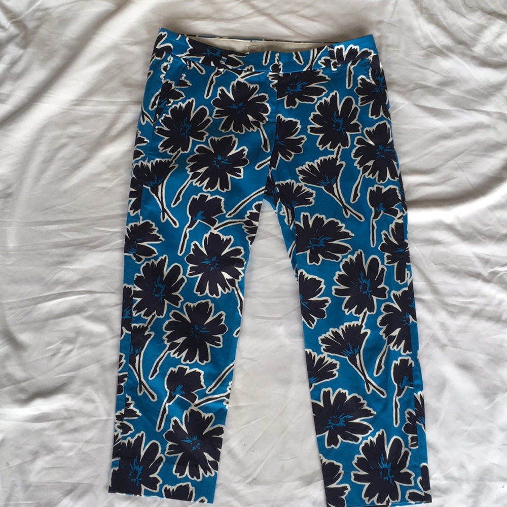 J crew blue floral design capris Sz 6P NWOT